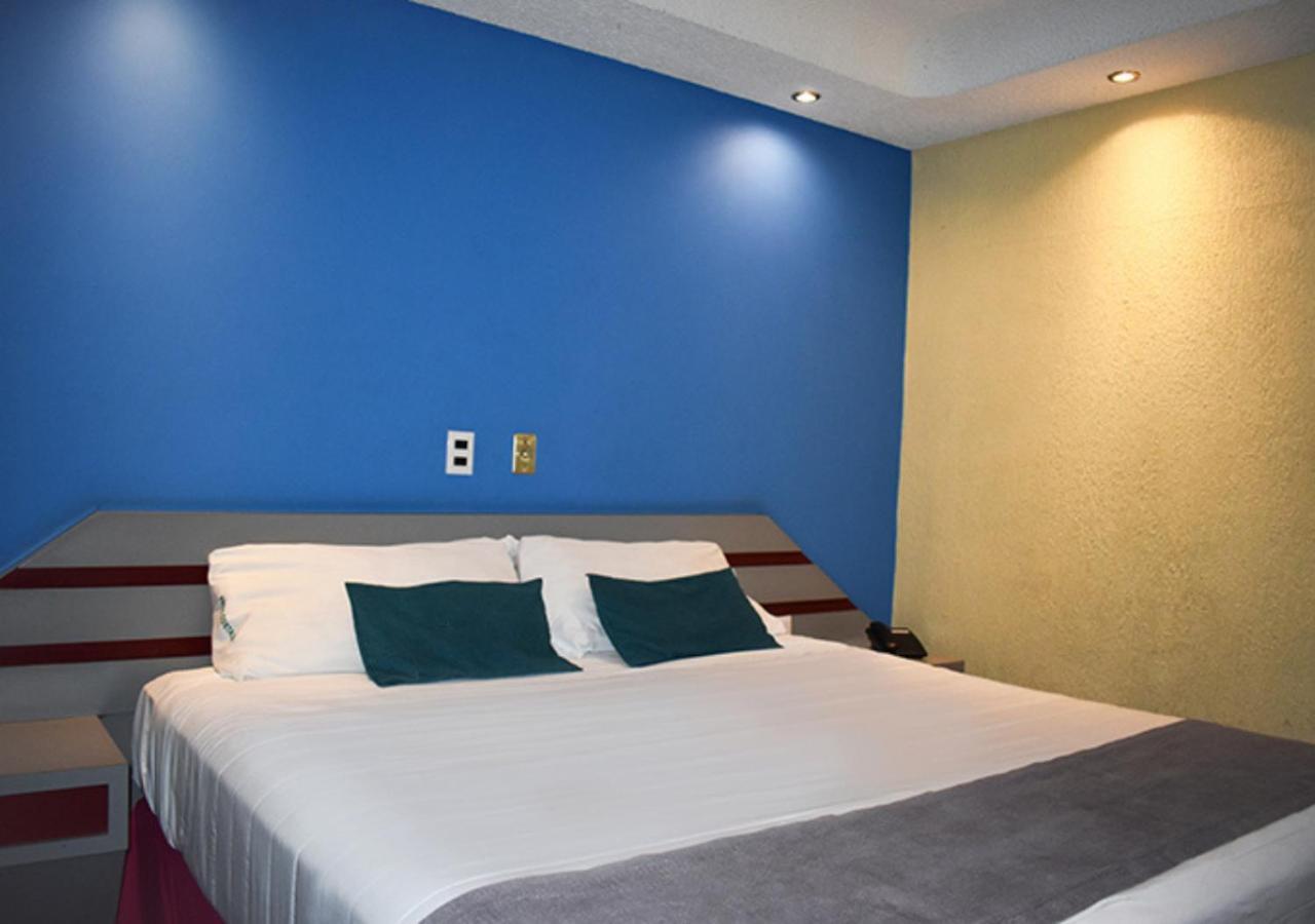 Frida Costa Azul Hotel เม็กซิโกซิตี้ ภายนอก รูปภาพ